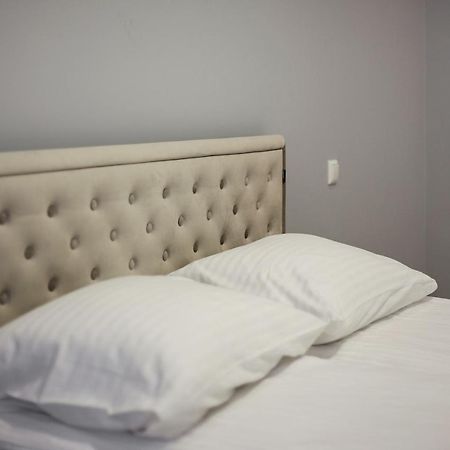 Jolly Apartments By Reside Baltic Вилнюс Екстериор снимка